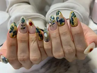 ネイル 鈴木 なつきのネイルデザイン