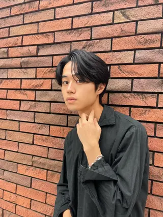 ミディアム メンズ 波巻きスパイラル 近藤剛　浦和のヘアスタイル