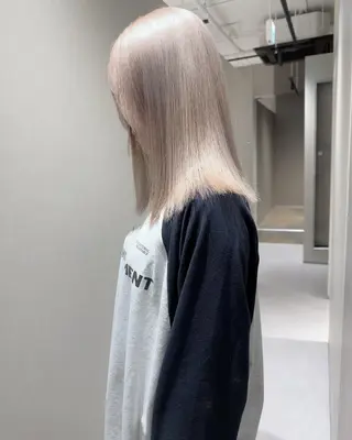 セミロング VEGA天神 ブリーチのヘアスタイル