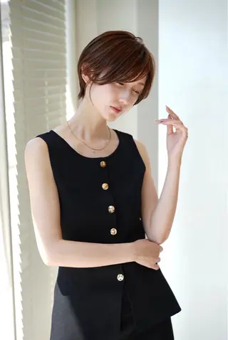 ショート カラー 加賀 千聖 /soigneのヘアスタイル