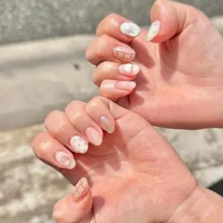 ネイル シモダ カスミ 🦀 @ksm_smdのネイルデザイン