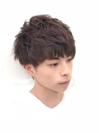 メンズ ブリーチカラー/ 岩破瑞希のヘアスタイル