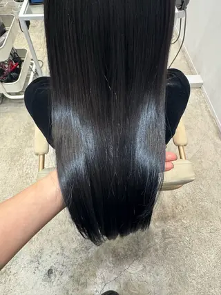 ロング Ence 銀座所属・植木 まりなのヘアスタイル