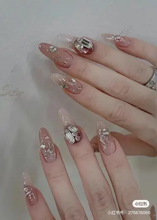 ネイル AB マツエクネイルサロンのネイルデザイン