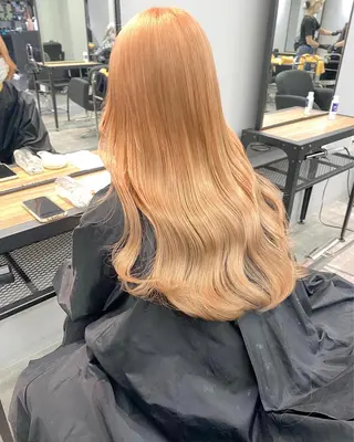 カラー DAO所属・𝐚𝐨𝐢/ DAOのヘアスタイル