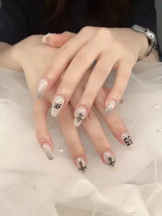 ネイル Lyna 池袋のネイルデザイン