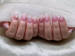 ネイル CHERIR Emiのネイルデザイン