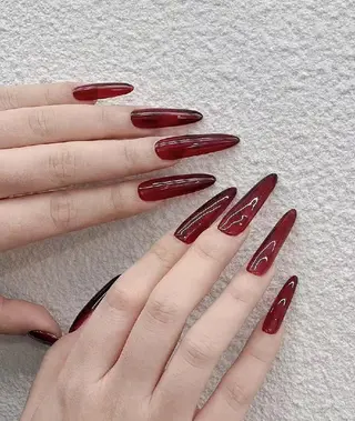 ネイル Pure&Rich Nailのネイルデザイン