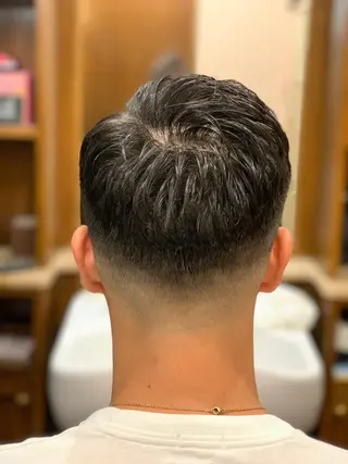 ショート HIRO銀座　バーバーショップ大宮所属・ヒロ銀座 林のヘアスタイル