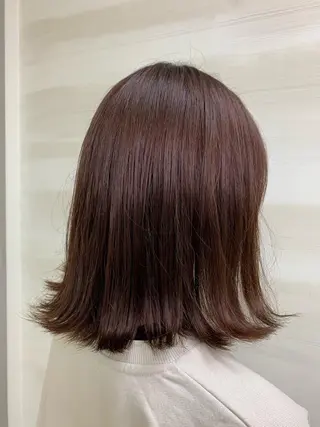 ミディアム カラー 遊佐 瑞紀のヘアスタイル