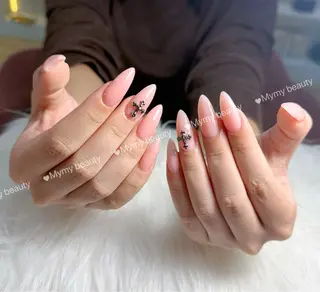 ネイル mymy beauty所属・Mymy beautyのネイルデザイン