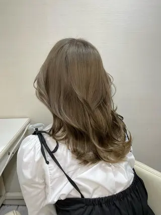 セミロング カラー カラー特化美容師 なかもと たつひろのヘアスタイル