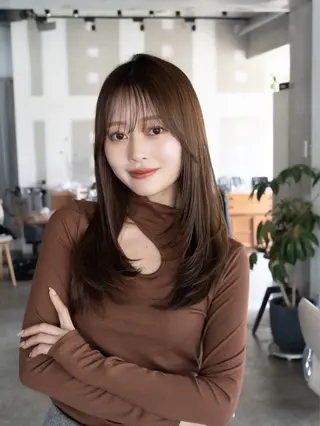 セミロング カラー ANLY.meijijingumae所属・暗髪カラー/ 透明感カラー/真菜のヘアスタイル