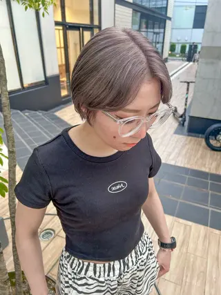 ショート カラー ヘアアレンジ yuka .のヘアスタイル