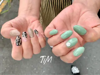 カラー ネイル Beauty Studio TiM所属・TiM【ティム】 近鉄八尾店のネイルデザイン