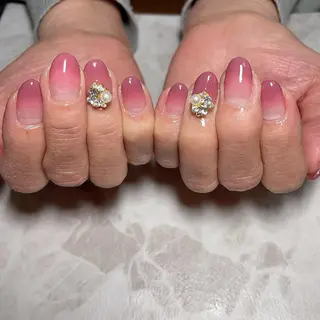 ネイル 知花 梨花のネイルデザイン