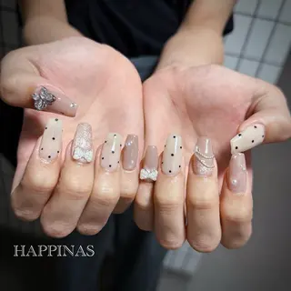 ネイル HAPPINAS ののかのネイルデザイン