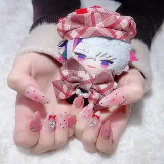 ネイル momo nail所属・Naruse Momoのネイルデザイン