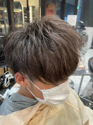 ショート カラー メンズ メンズヘア特化 崎田 成人のヘアスタイル