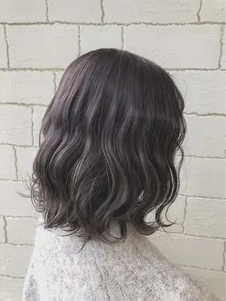 ミディアム カラー 野々山 直貴のヘアスタイル