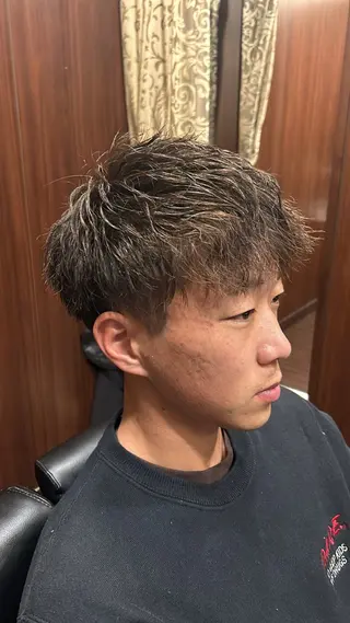 ミディアム ヒロ銀座　平井 海斗のヘアスタイル