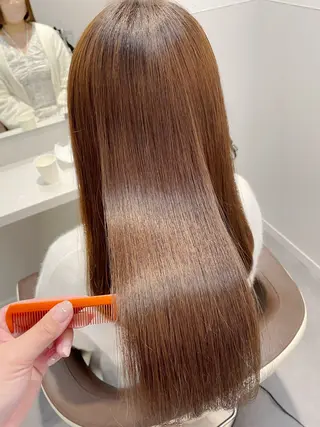 ロング SALOWIN  north茶屋町店所属・💎透明感カラー💎 ナチュラルテイストのヘアスタイル