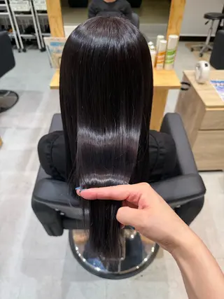 ミディアム カラー 渡辺 優のヘアスタイル