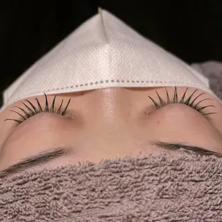 マツエク・マツパ Pulito所属・泰松 秀美のマツエク・マツパデザイン