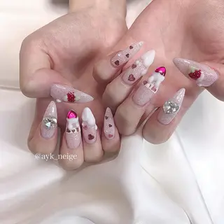 ネイル n'eige nail所属・大谷 綾香のネイルデザイン