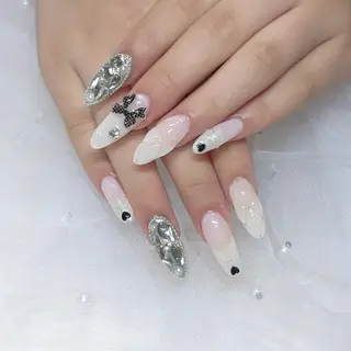 ネイル 🐝TOMO🎀ིྀ 【パラジェル取扱店】のネイルデザイン