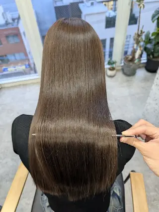 ロング パーマ mood 髪質改善 ダブルカラーのヘアスタイル