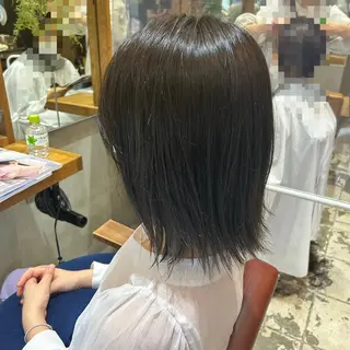ショート カラー 若狭 彩花のヘアスタイル