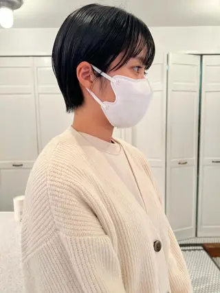 ショート ブリーチカラー🎀 韓国風/寺門美優のヘアスタイル