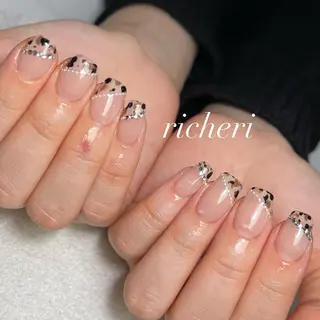 ミディアム ネイル richeri beautyのネイルデザイン
