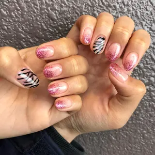 ロング カラー ヘアアレンジ キッズ ネイル マツエク・マツパ 福田 加奈のネイルデザイン