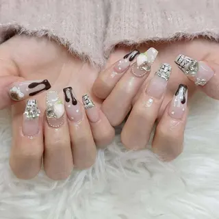 ネイル ミン ゴテゴテネイルのネイルデザイン