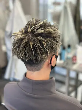 ミディアム 大塚 大飛のヘアスタイル