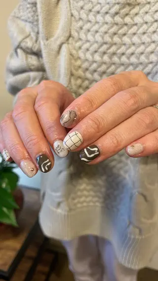 ネイル SAVOYNail 🪞yuinaのネイルデザイン