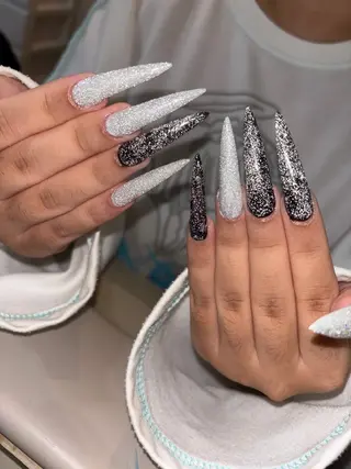 ネイル HITOMI まおのネイルデザイン