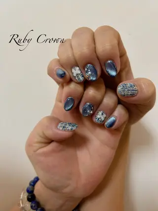 ネイル Ruby Crownのネイルデザイン
