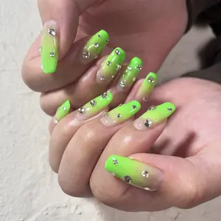 ネイル nail.gorin所属・吉村 優子のネイルデザイン