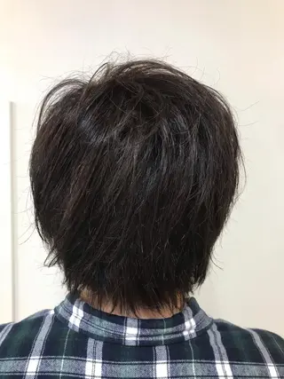 ショート カラー 横田 尚登のヘアスタイル