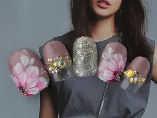 ネイル Regulus 西川のネイルデザイン