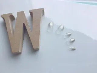 ネイル 指名支持率NO.1 スタイリストのヘアスタイル