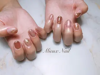 ネイル 市川 麻衣子のネイルデザイン