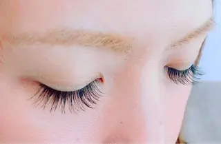 マツエク・マツパ LEDマツエク LeaLeaのマツエク・マツパデザイン