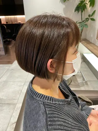 ショート カラー 川越 輝梨奈のヘアスタイル