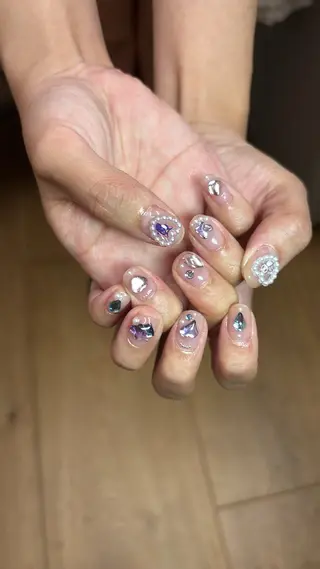 ネイル nailsalon　hue所属・小山 羽奈のネイルデザイン