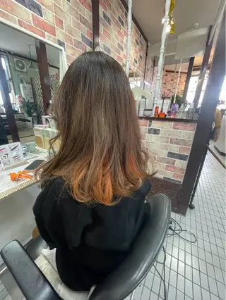 セミロング カラー hair salonyuri所属・ヘアサロン ユリのヘアスタイル