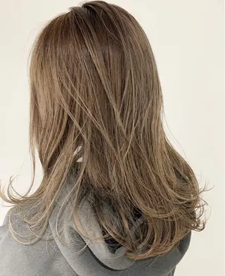 セミロング カラー LOuNICA/銀座 RYUNOSUKEのヘアスタイル